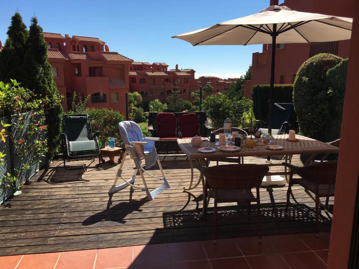 Luxury 2-Bedrooms & Bathrooms Estepona Apartment Eksteriør bilde