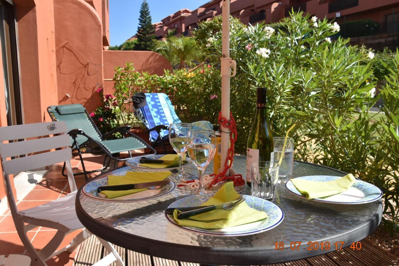 Luxury 2-Bedrooms & Bathrooms Estepona Apartment Eksteriør bilde