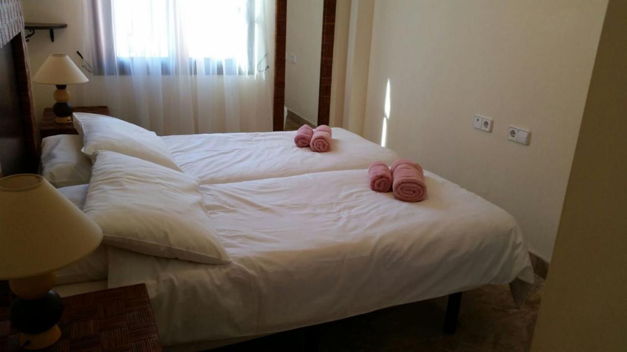 Luxury 2-Bedrooms & Bathrooms Estepona Apartment Eksteriør bilde